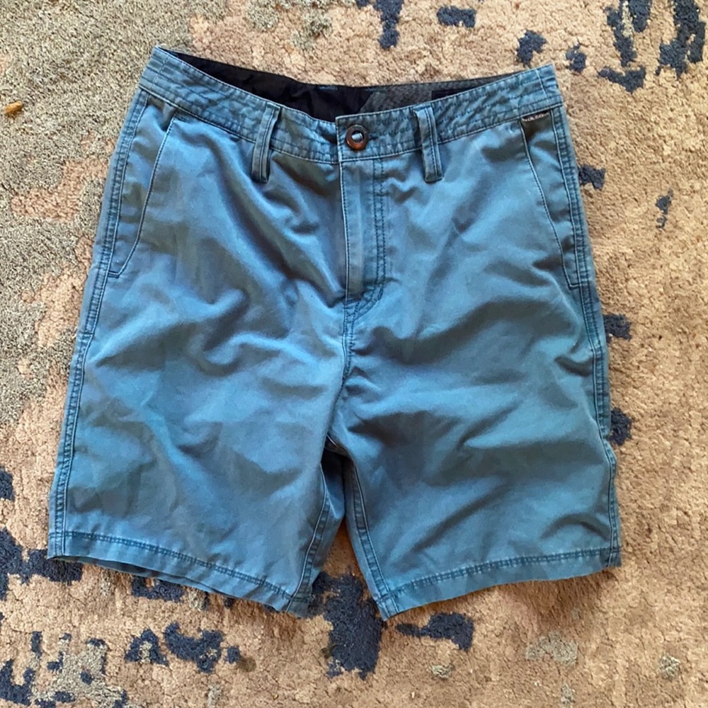 Volcom shorts size 29, light blue